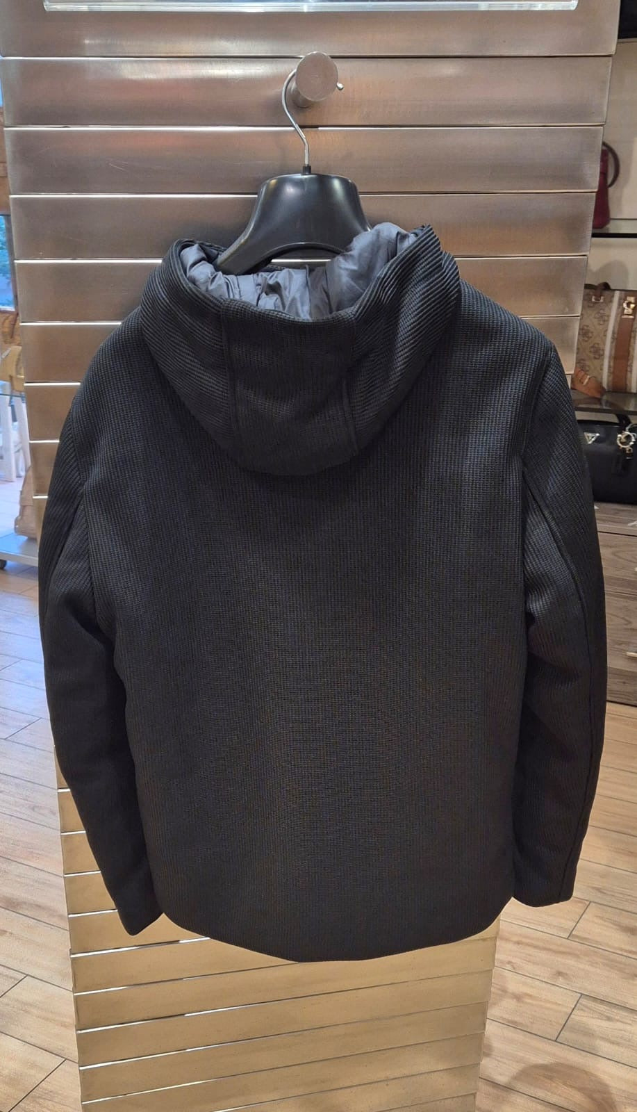 Seinse giacca con cappuccio tessuto tecnico stretch GBI1089SS NERO