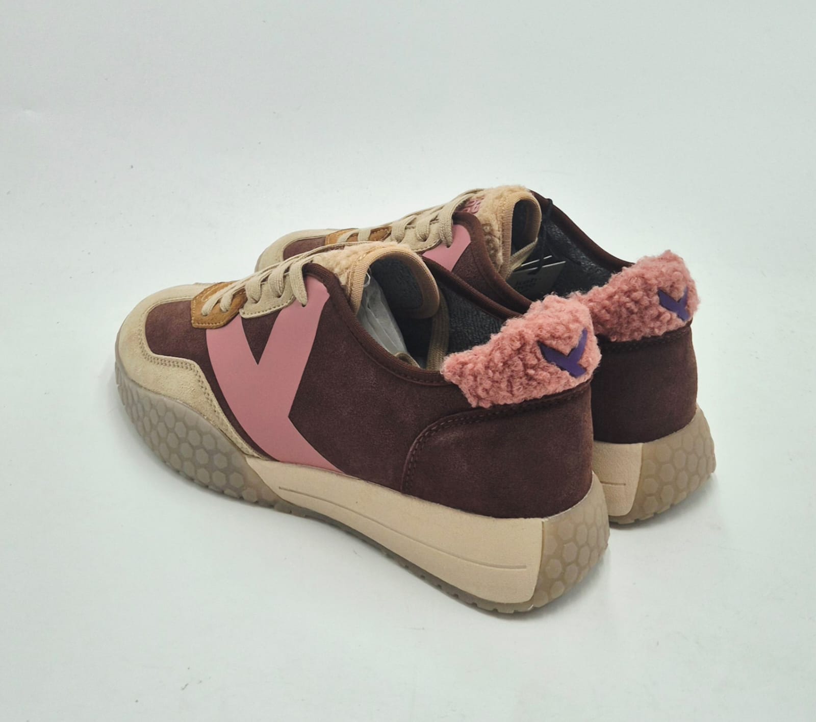 Keh.noo sneaker camoscio con teddy A00KW9743634 marrone/rosa