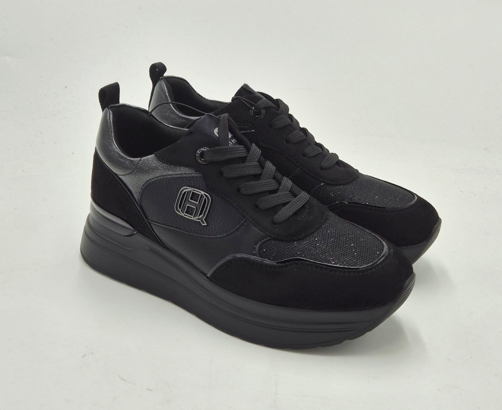 Queen Helena sneaker zeppa X33-20 BK colore nero