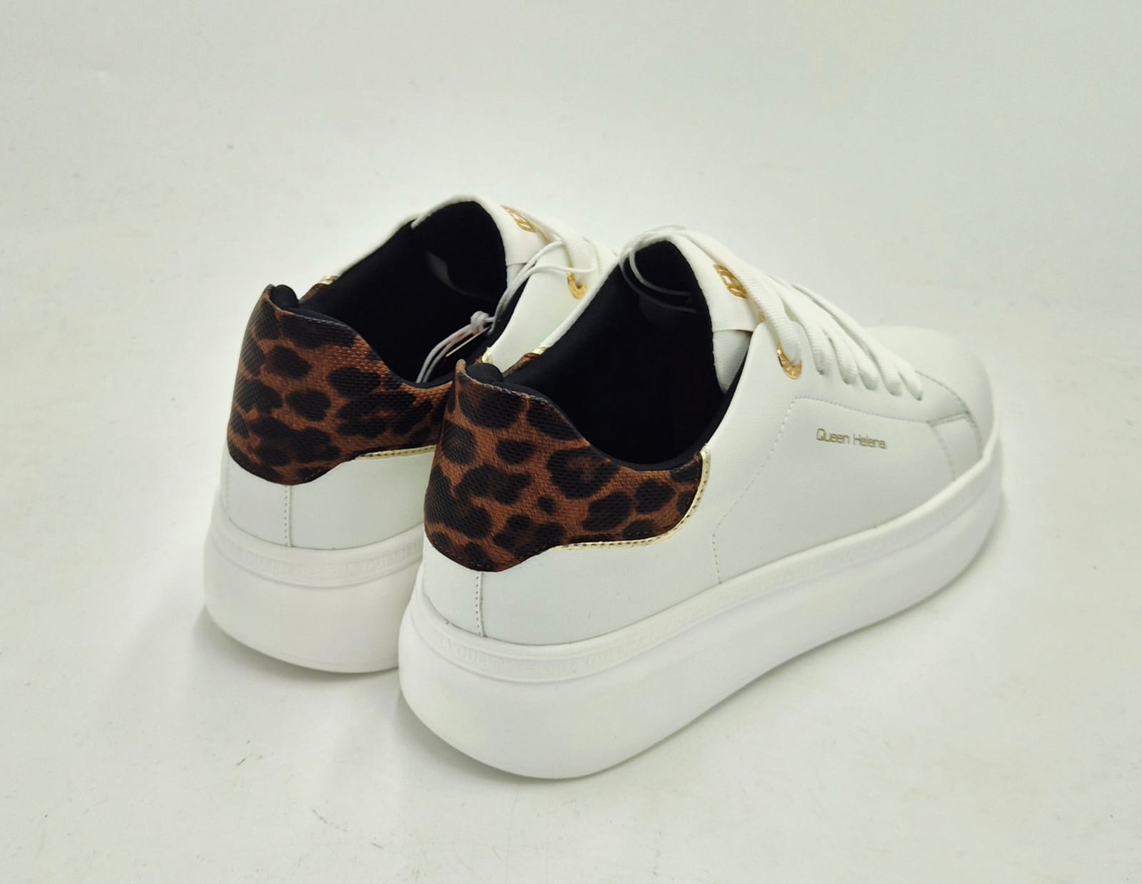 Queen Helena sneaker bianca toppone maculato X33-1WH