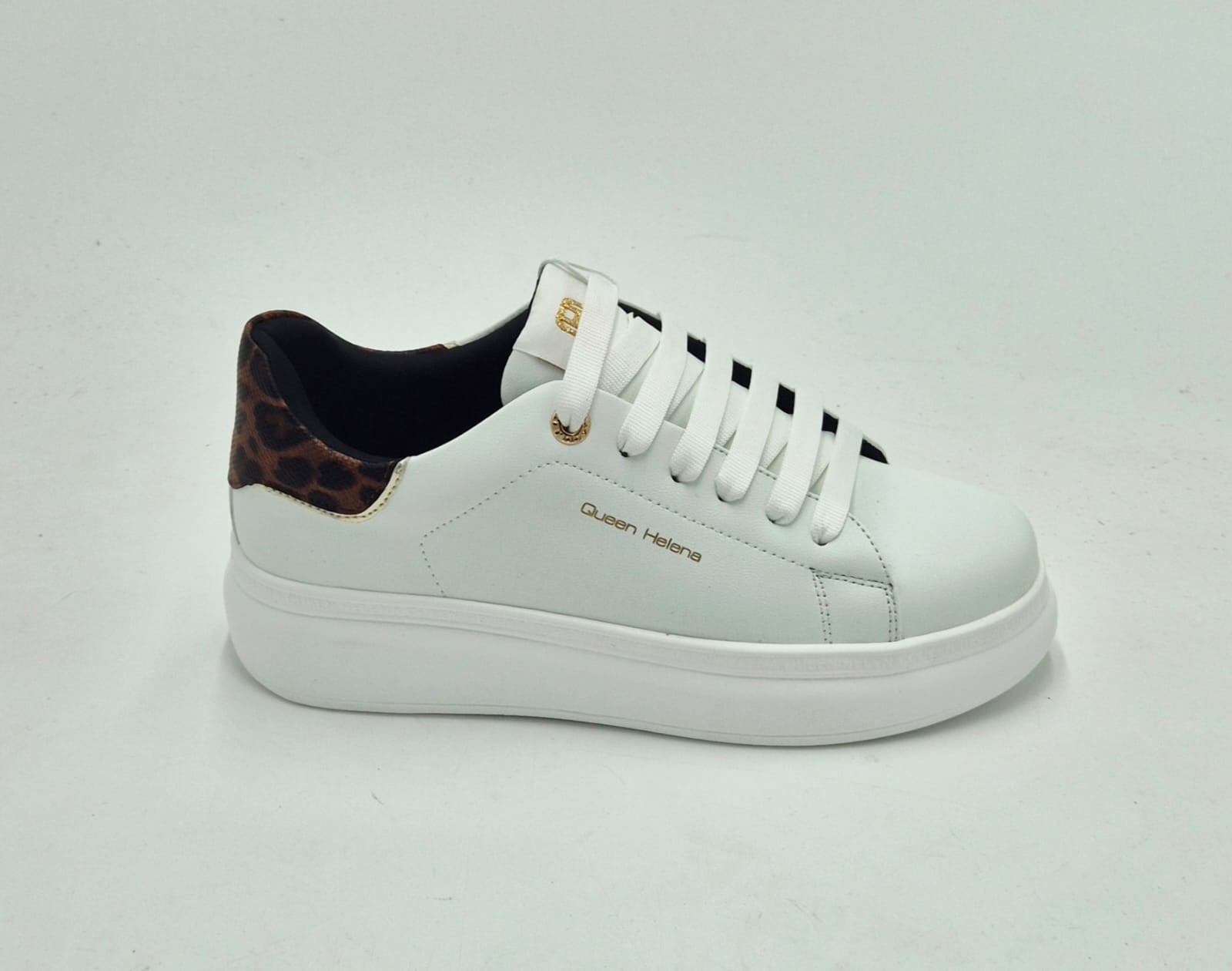 Queen Helena sneaker bianca toppone maculato X33-1WH