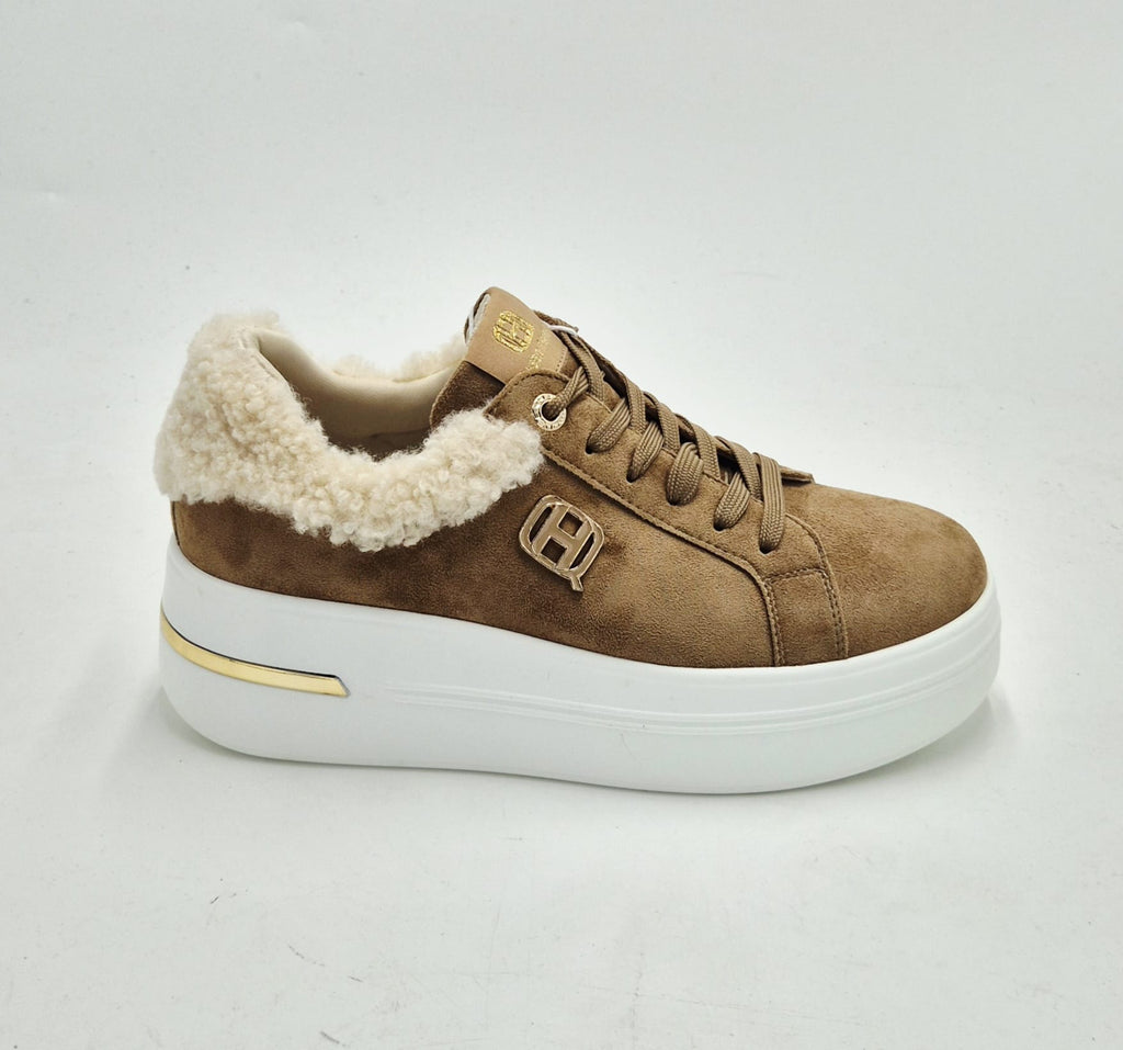 Queen Helena sneaker camel con pelliccia X33-16CA