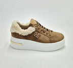 Queen Helena sneaker camel con pelliccia X33-16CA