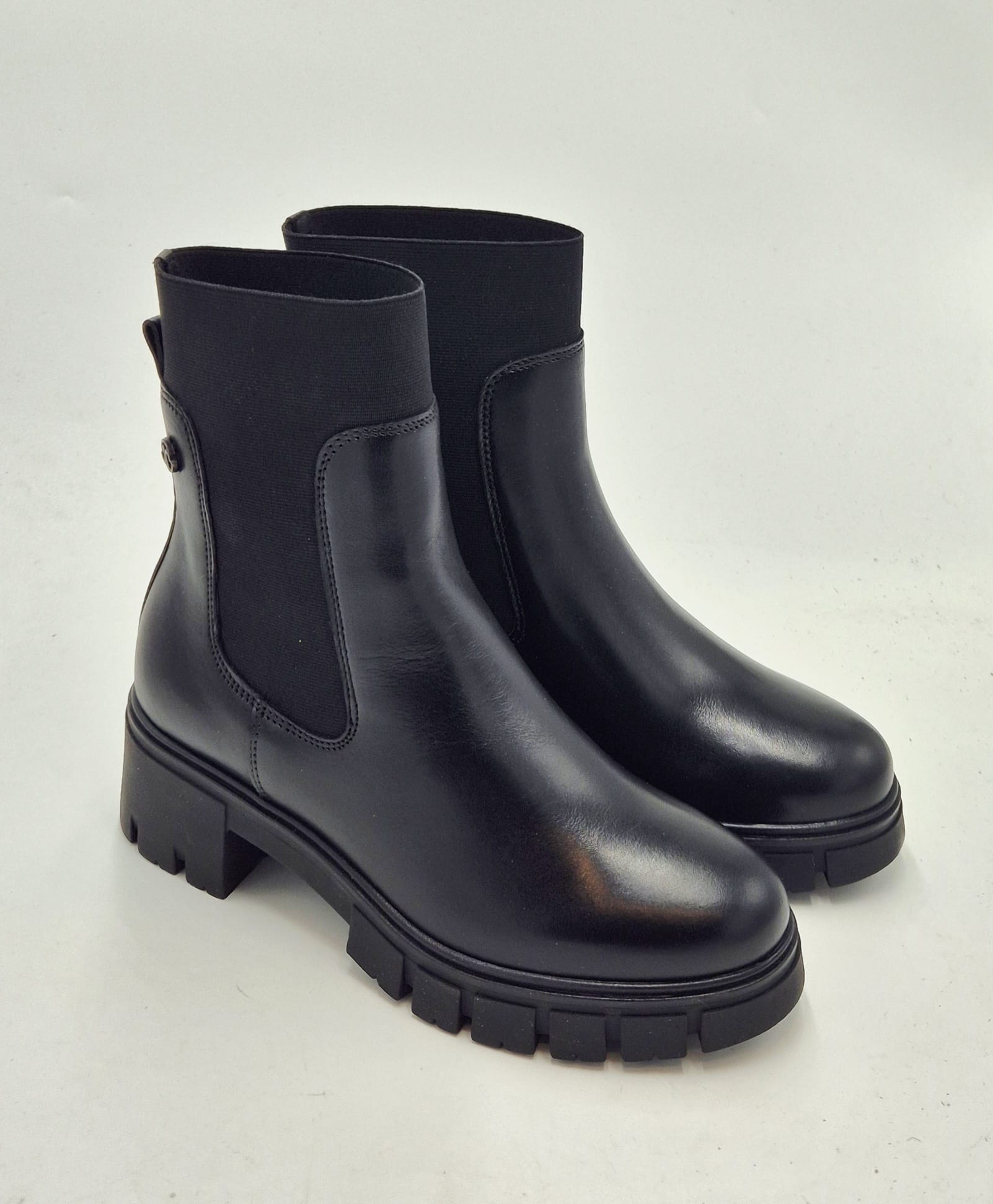 Janet & janet tronchetto pelle con elastico J532A BLACK nero