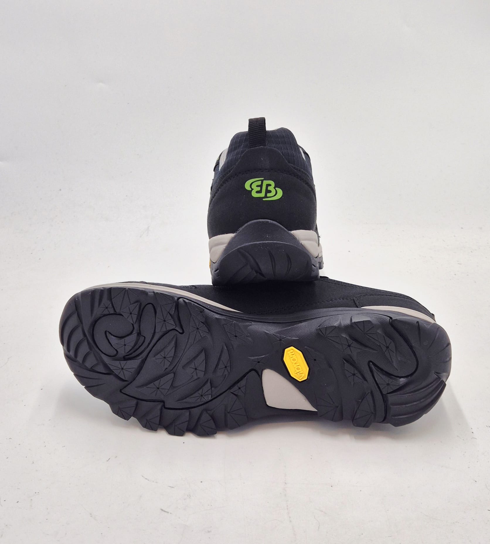 Brutting scarpa Mount Frakes low 2113057023 nero confortex