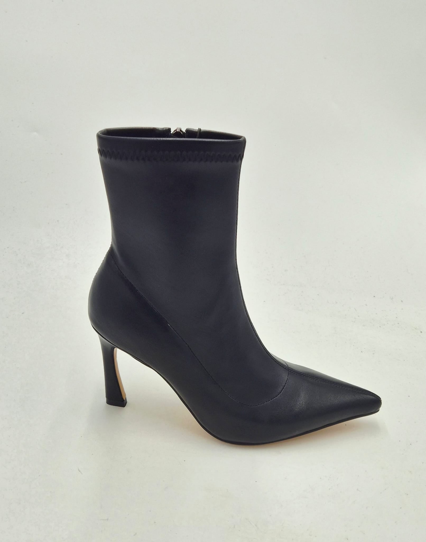 Queen Helena stivaletto tacco alto K4004 nero