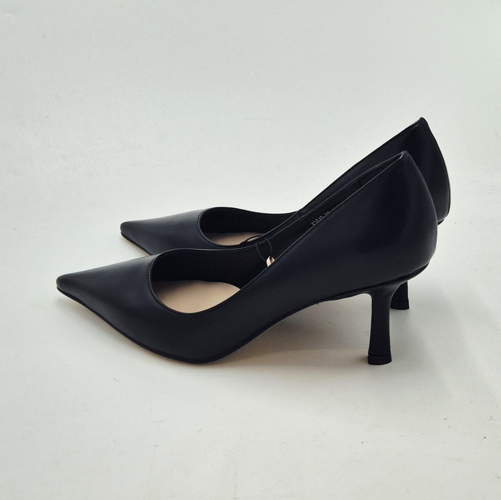Queen Helena decoltè tacco medio sfilato colore nero K3642