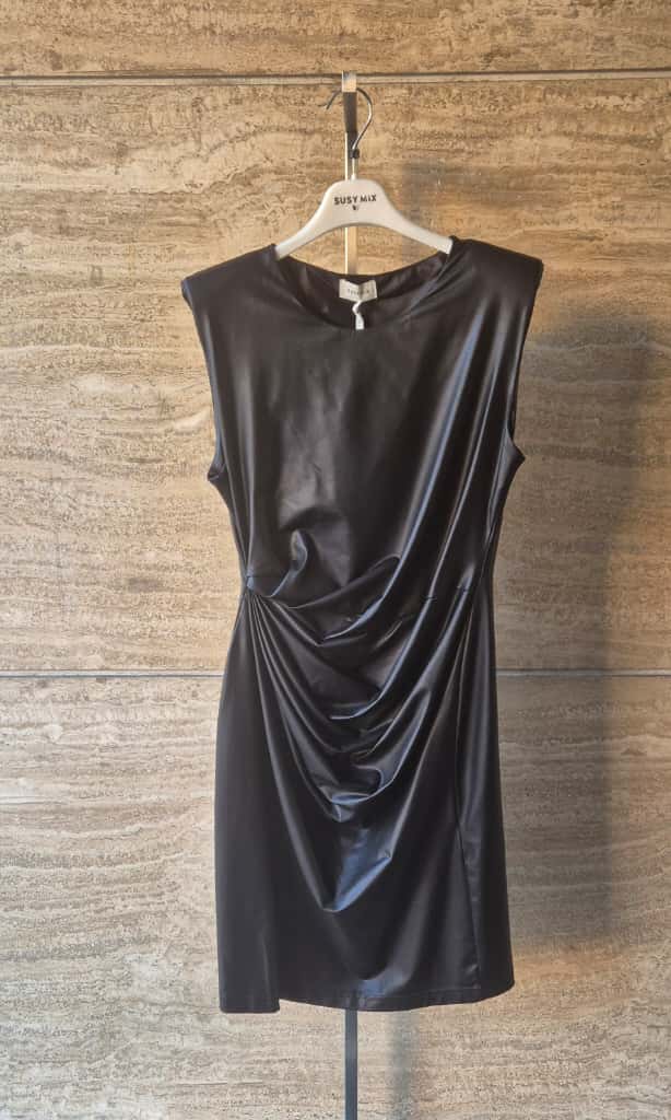 Susy mix abito ecopelle stretch smanicato A5151A3U75 nero