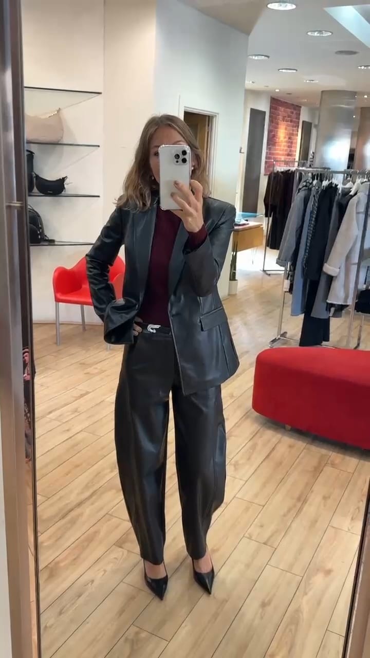 Susy mix pantalone baloon in ecopelle nera PP266T10U75