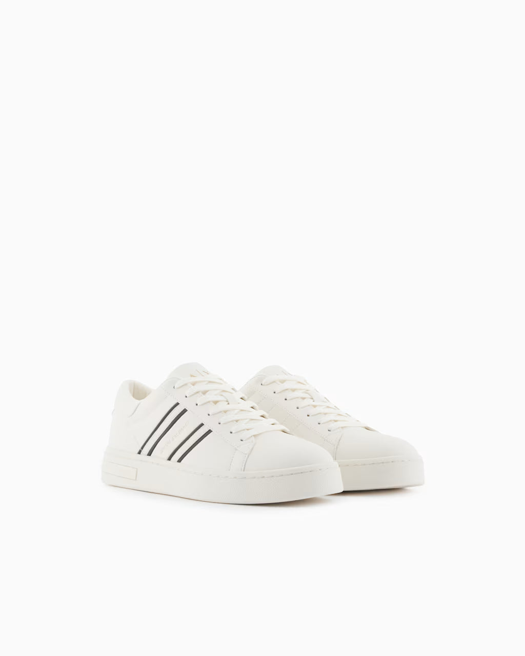 Armani exchange sneaker con bande bianca XM002198AF21241 M0017