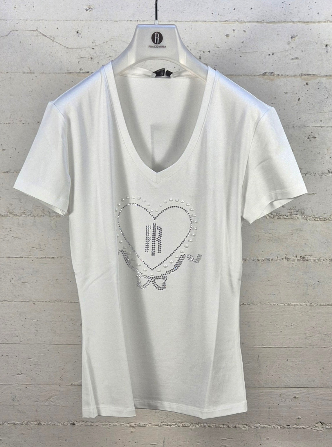 Fracomina t-shirt scollo v manica corta bianca ST3007J401N 278 con cuore