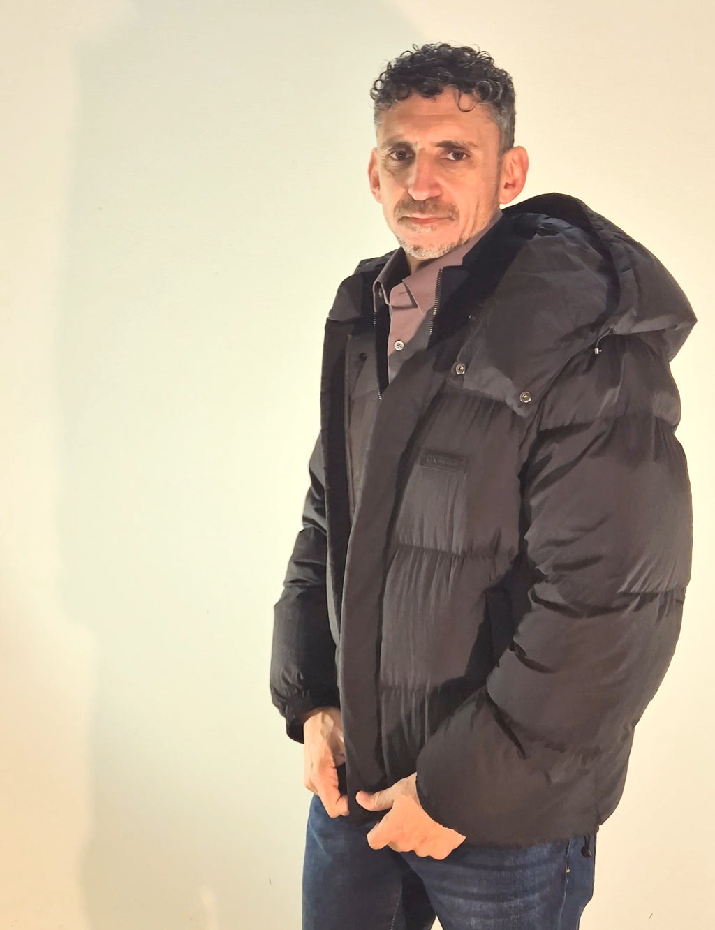 Armani ax piumino d'oca nero XM001098AF1634 nero con cappuccio staccabile