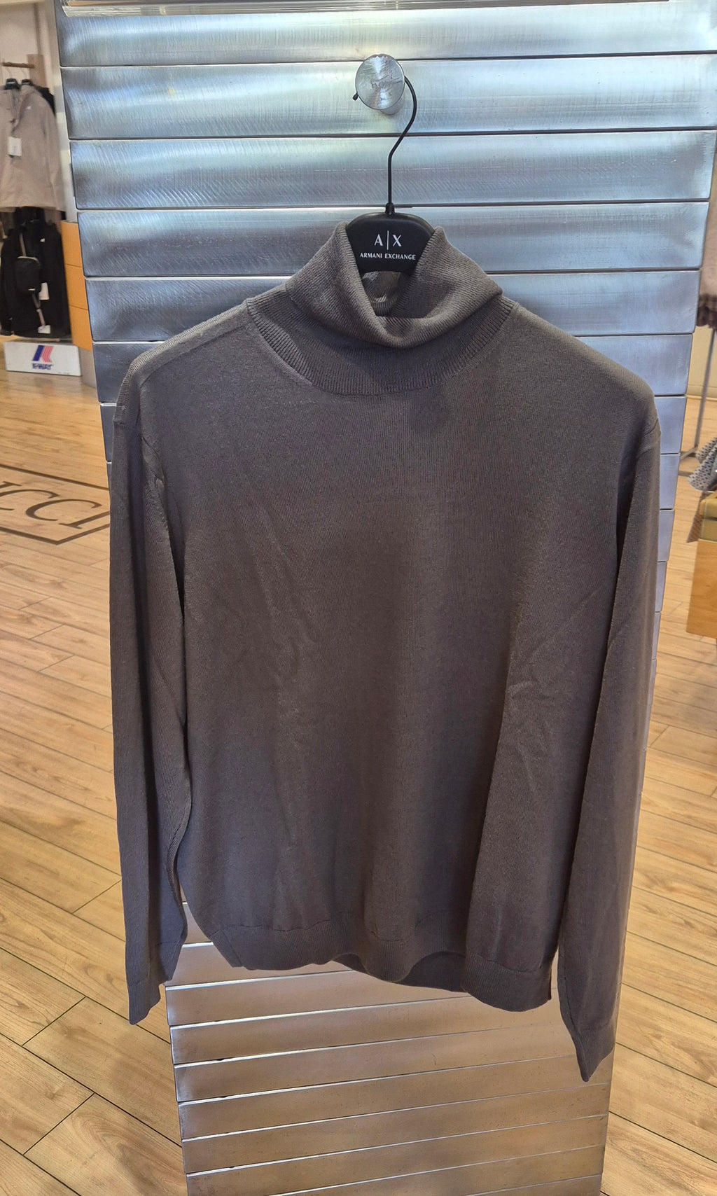 Armani ax maglia collo alto in mistoviscosa colore fango XM000900AF11982