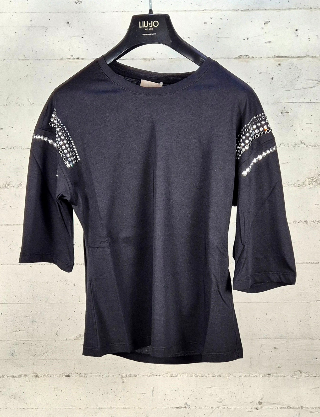 Liu Jo t-shirt manica corta WA6128JS904P9514 con borchie nera