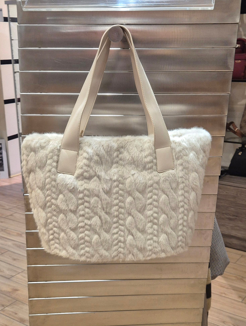 Liu Jo borsa Hobo grande in ecopelliccia beige AF5154E03051308