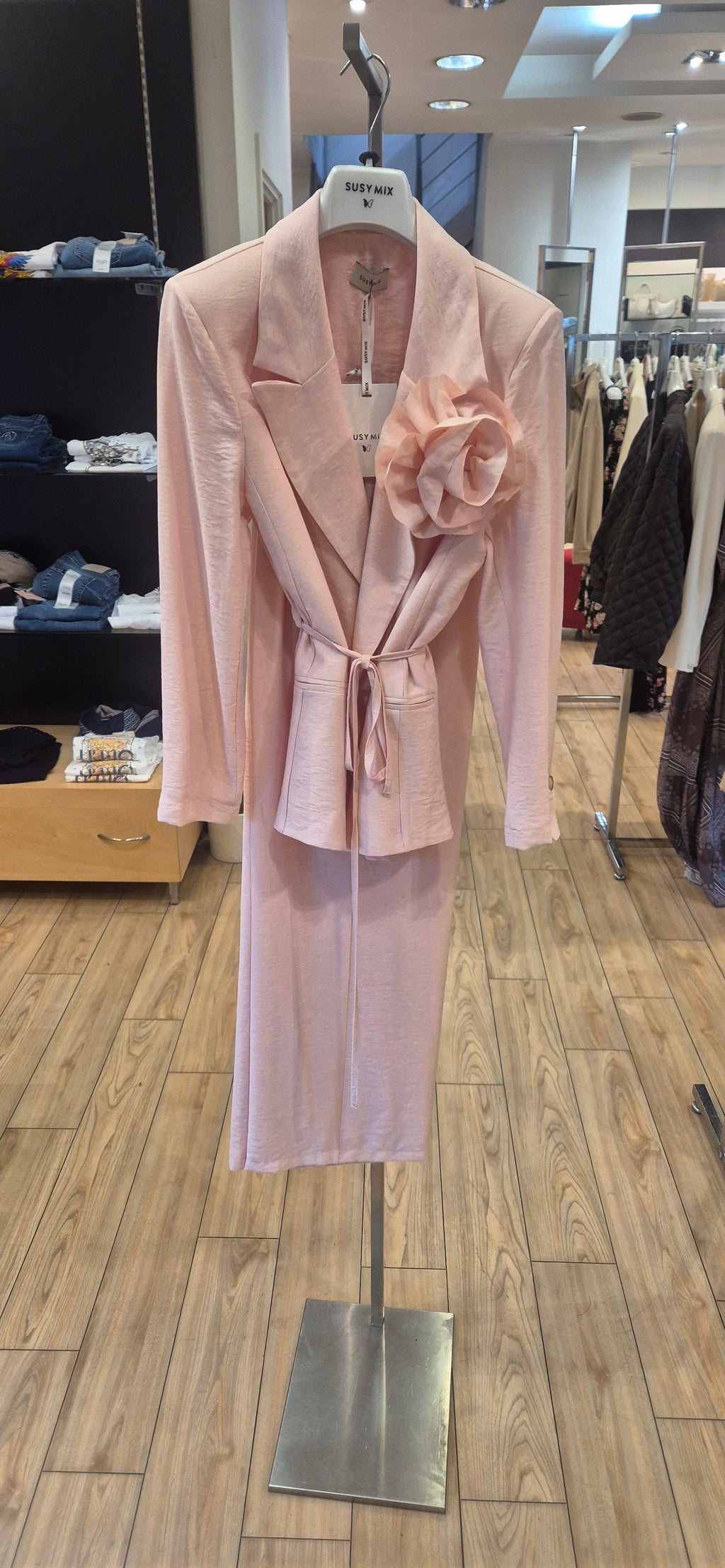 Susy mix completo giacca fiore + pantalone SM224AUA3 rosa