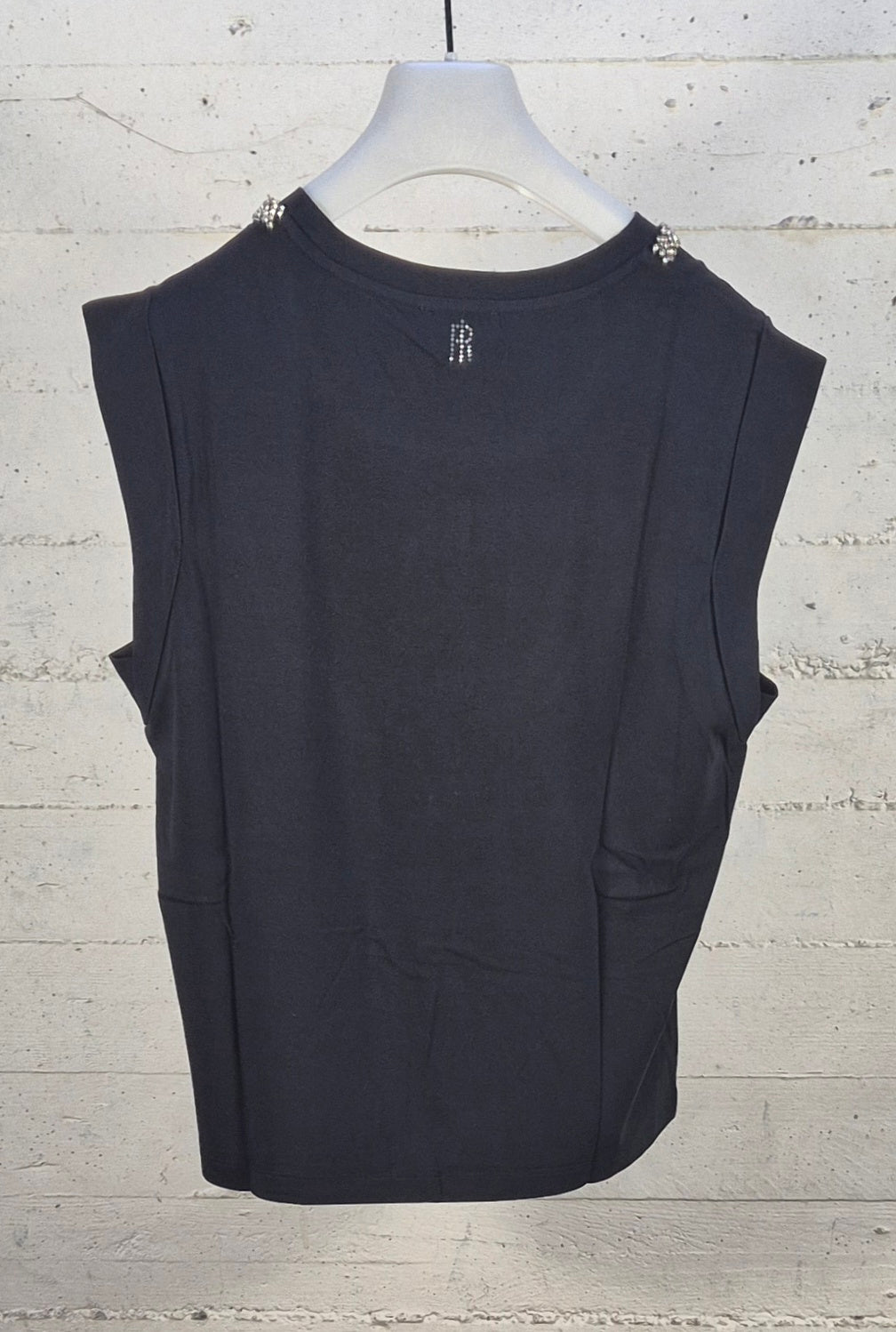 Fracomina t-shirt smanicata nera con castoni ST3047J4180 053