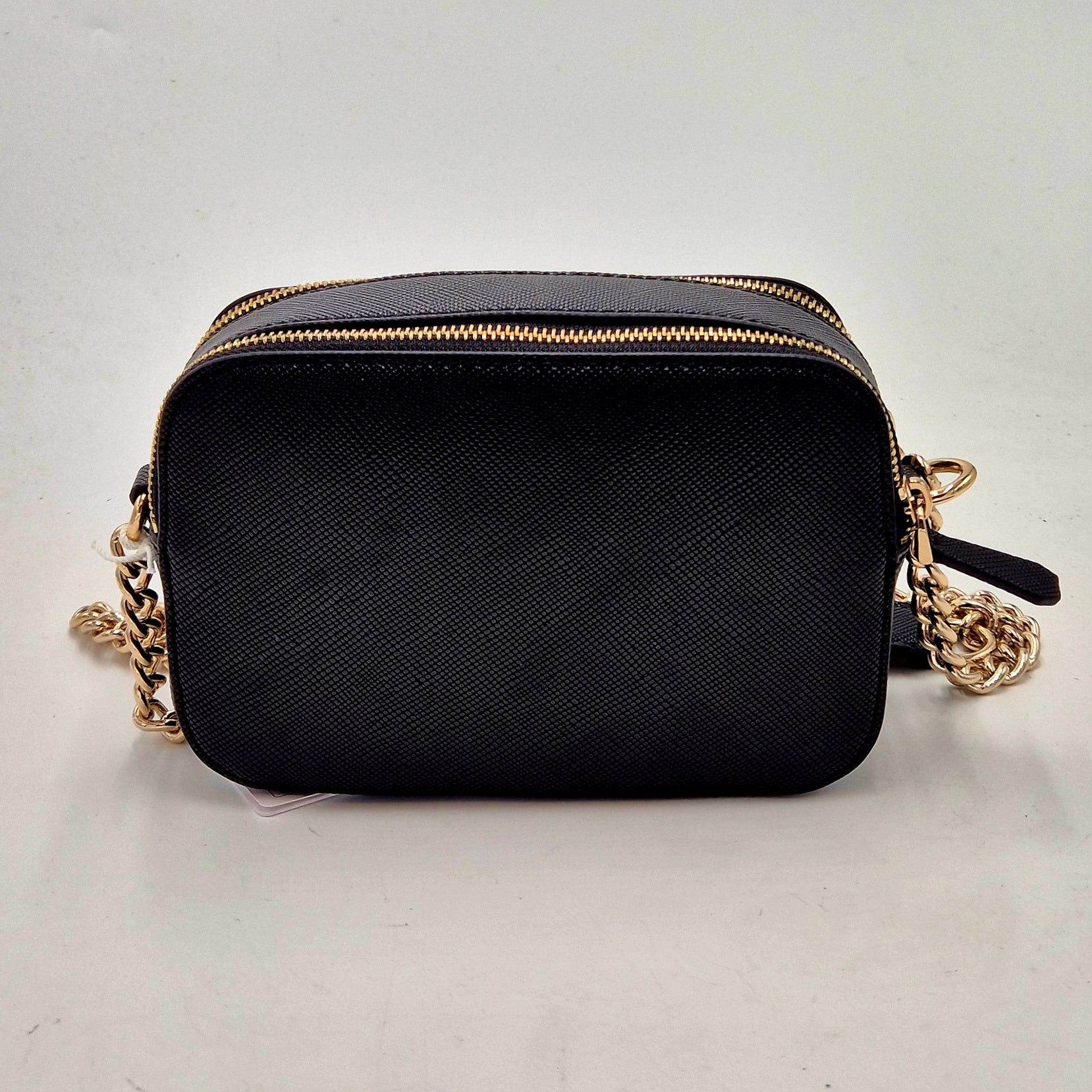 Guess borsa tracolla camera case con catena HWZG9672140BLK nero