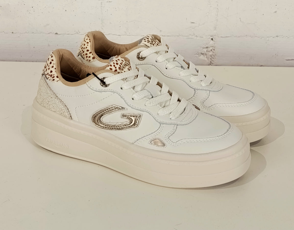 Guardiani sneaker bianca con animalier GL62531ABIANCO