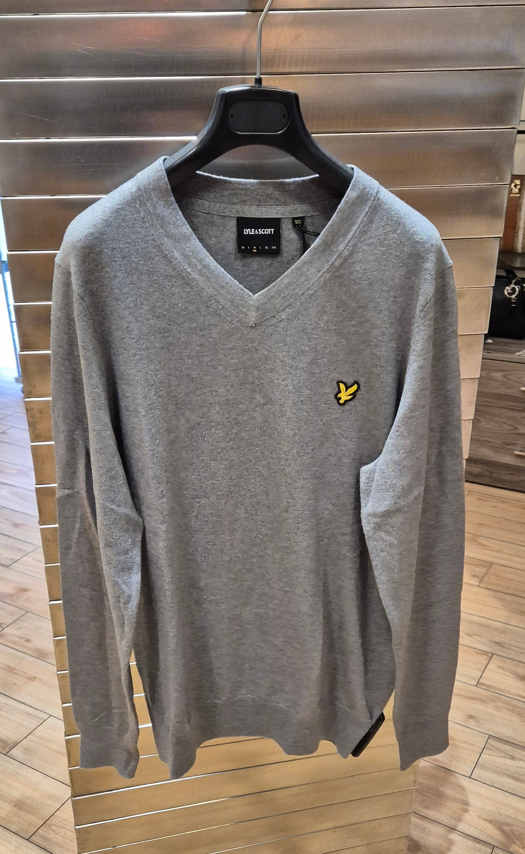 Lyle & Scott maglia cotton merino scollo v grigio chiaro KN2111VCT28