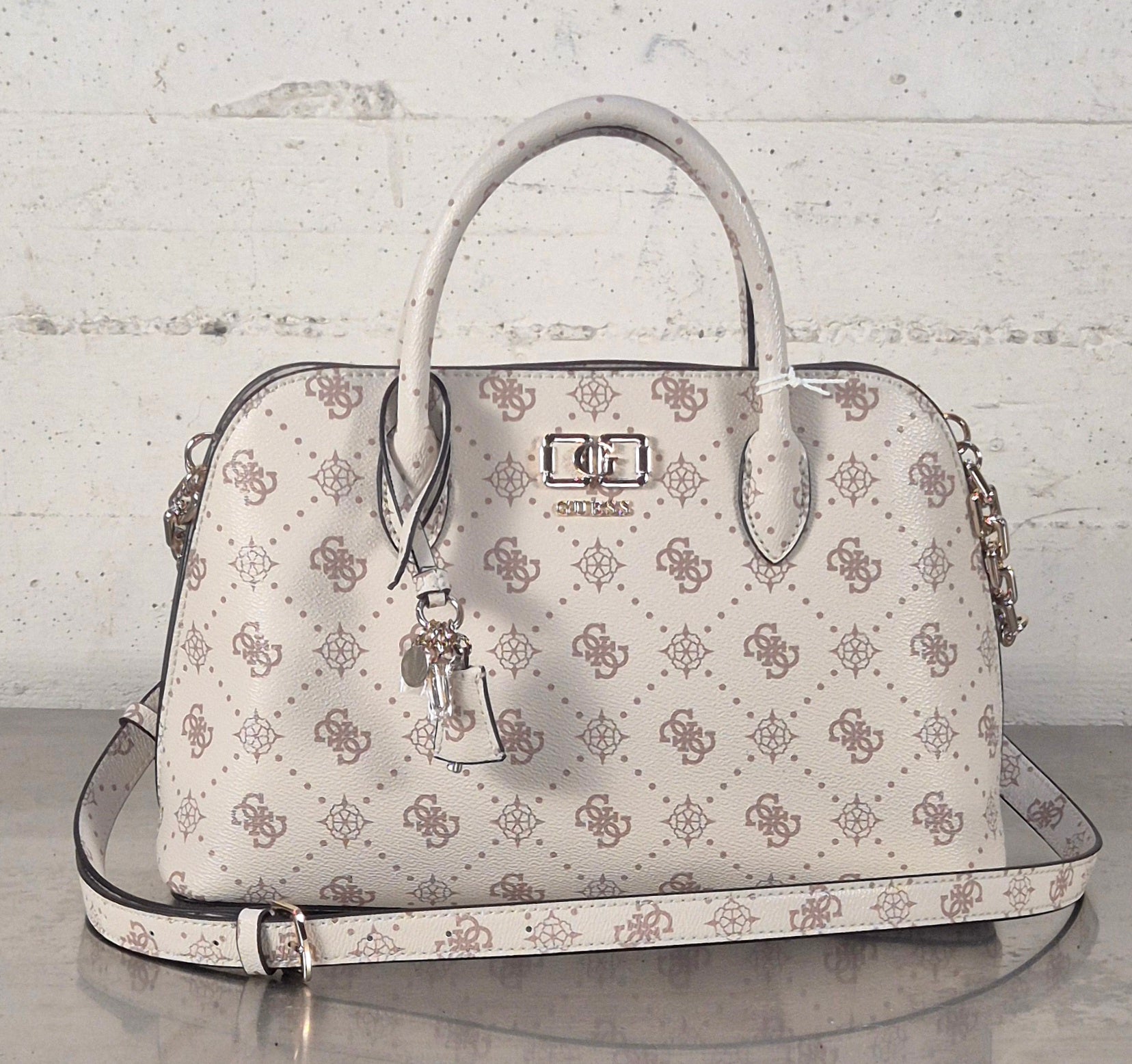 Guess borsa con manici HWGP9928060VN0 logato vaniglia