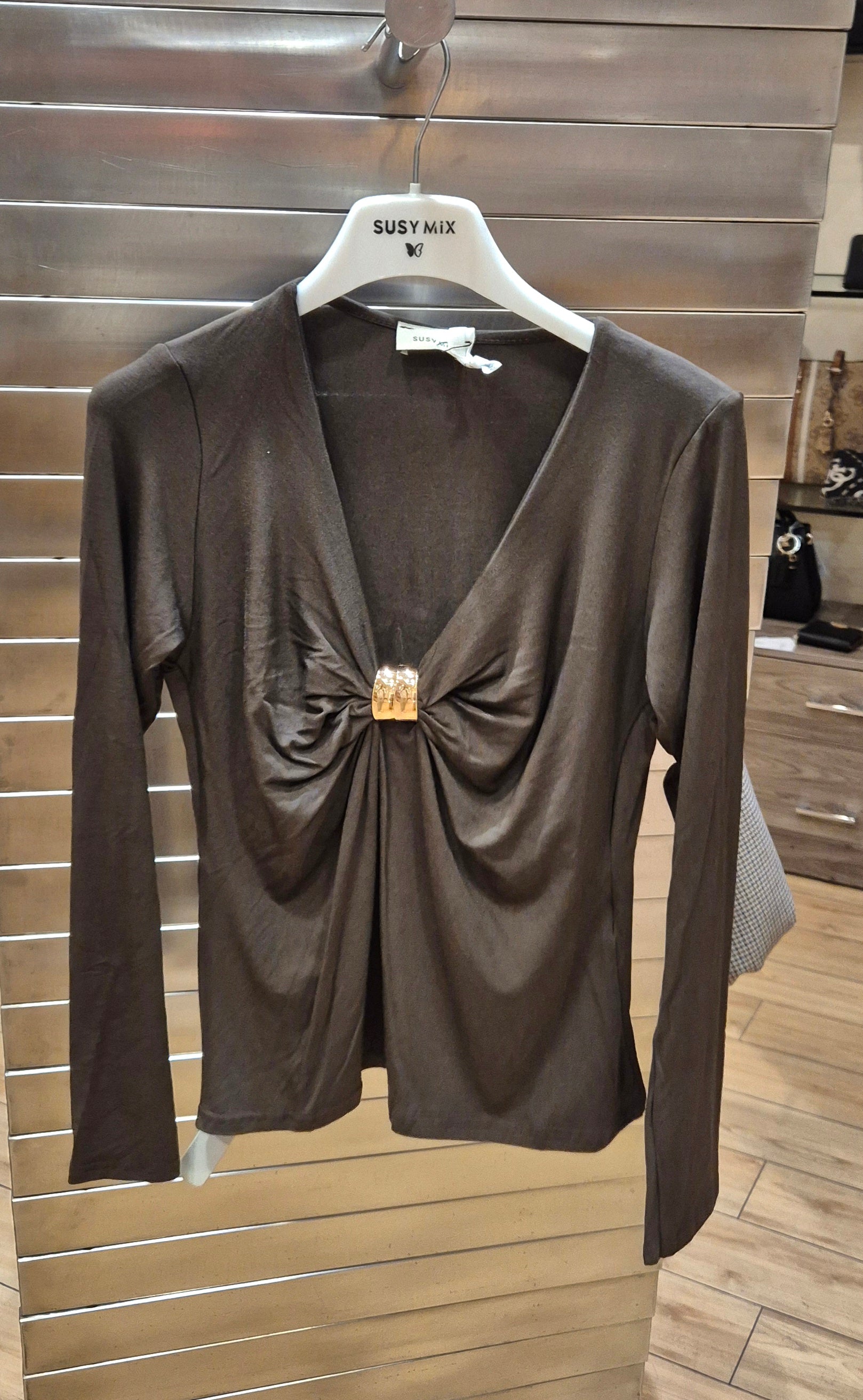 Susy mix maglia viscosa stretch scollo v B05051U70 MARRONE