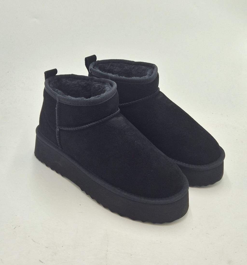 Vivienne D polacchino pelliccia camoscio nero VST012NERO