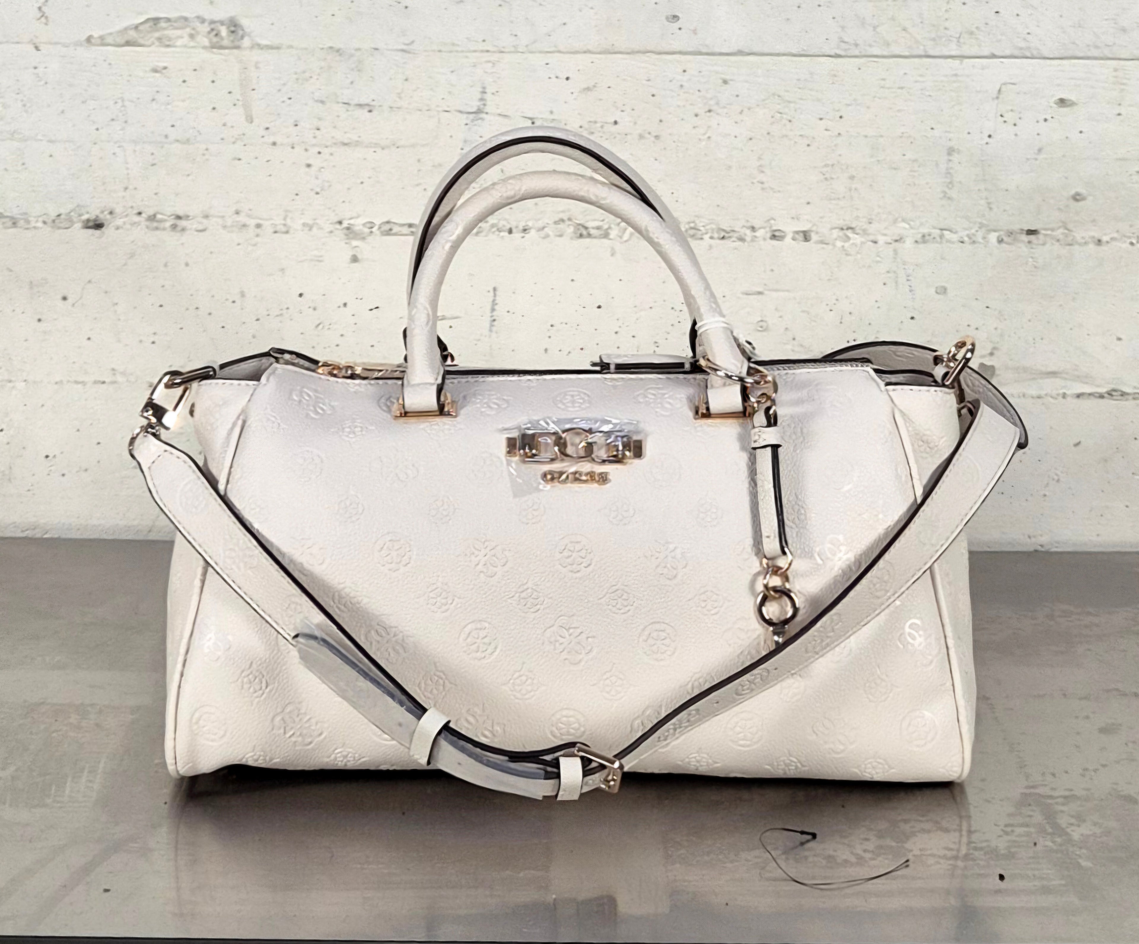 Guess borsa con manici HWPD9916070 stone logo embossed