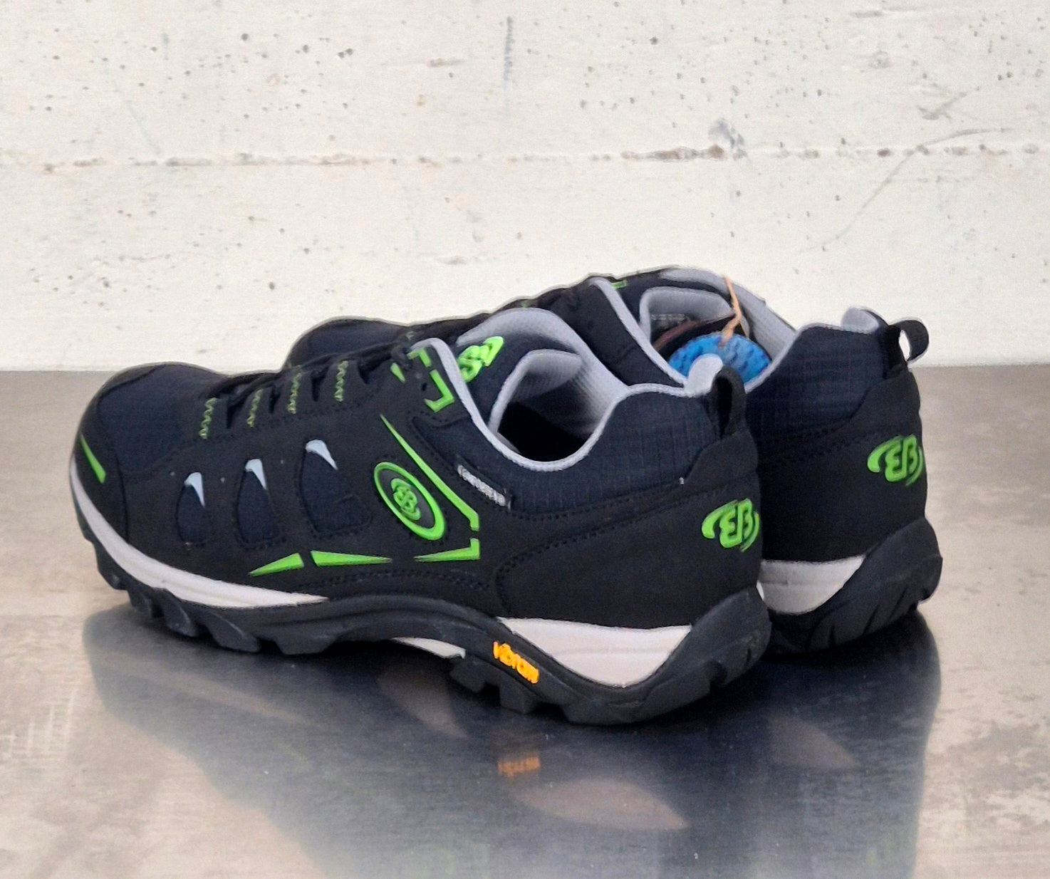 Brutting scarpa Mount Frakes low 2113057023 nero confortex
