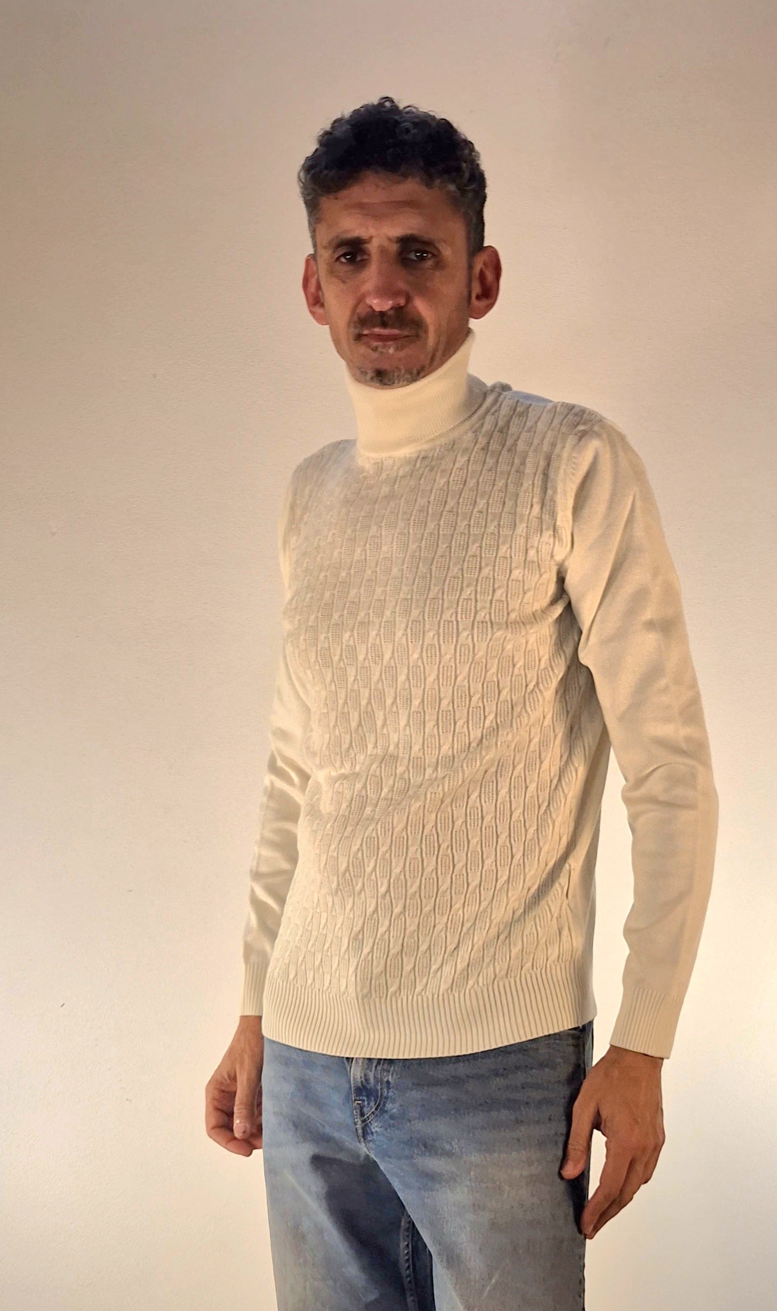 Seinse maglia collo alto con trecce contrasto MI3078 panna