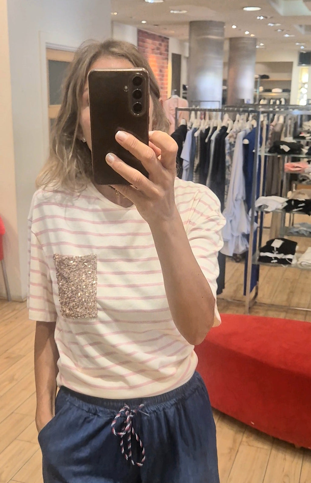 Susy Mix t-shirt rigata tasca paillettes rosa/beige