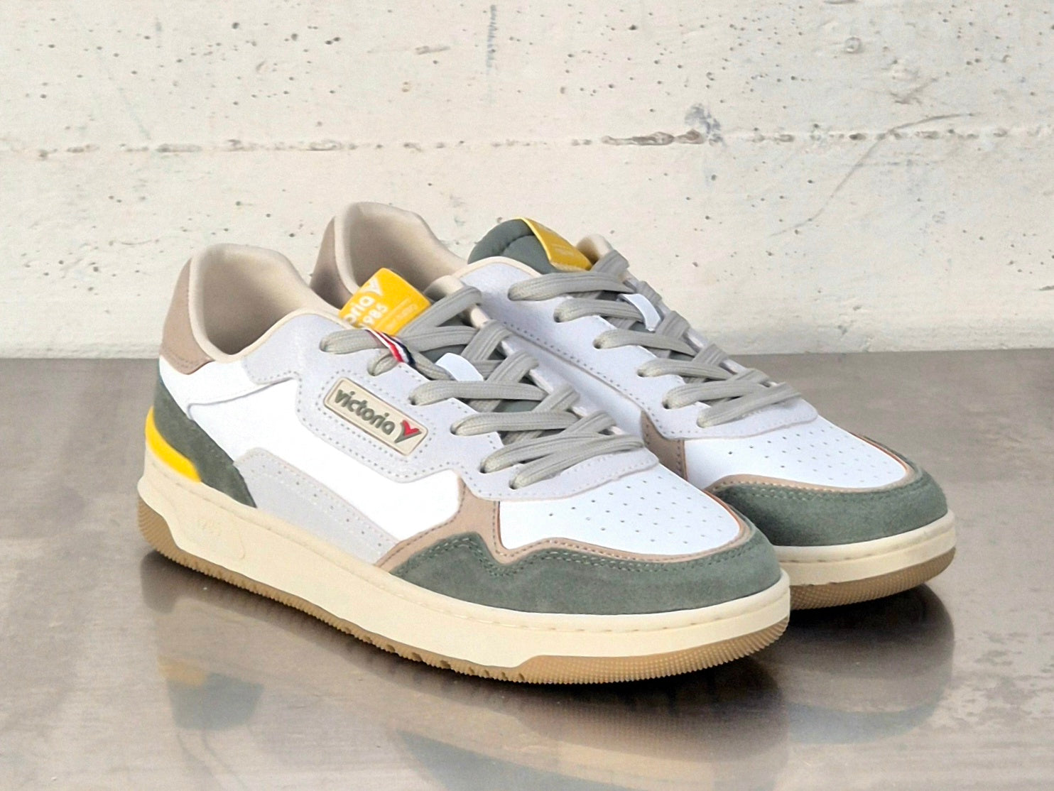 Victoria scarpa uomo 8800124 in pelle e tela bianco/verde/giallo kaki