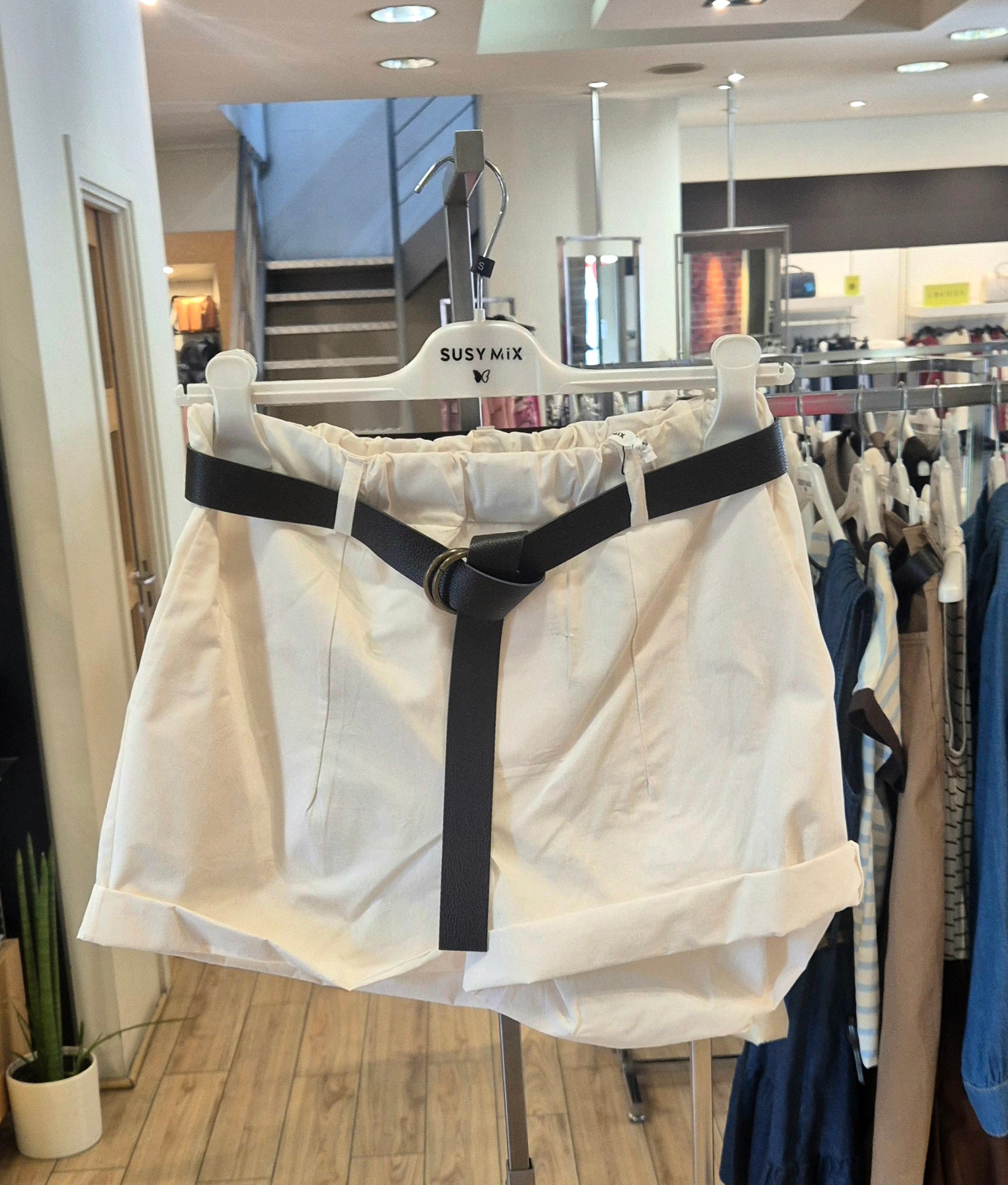 Susy Mix short 100% cotone con cintura S12246COU58 LATTE