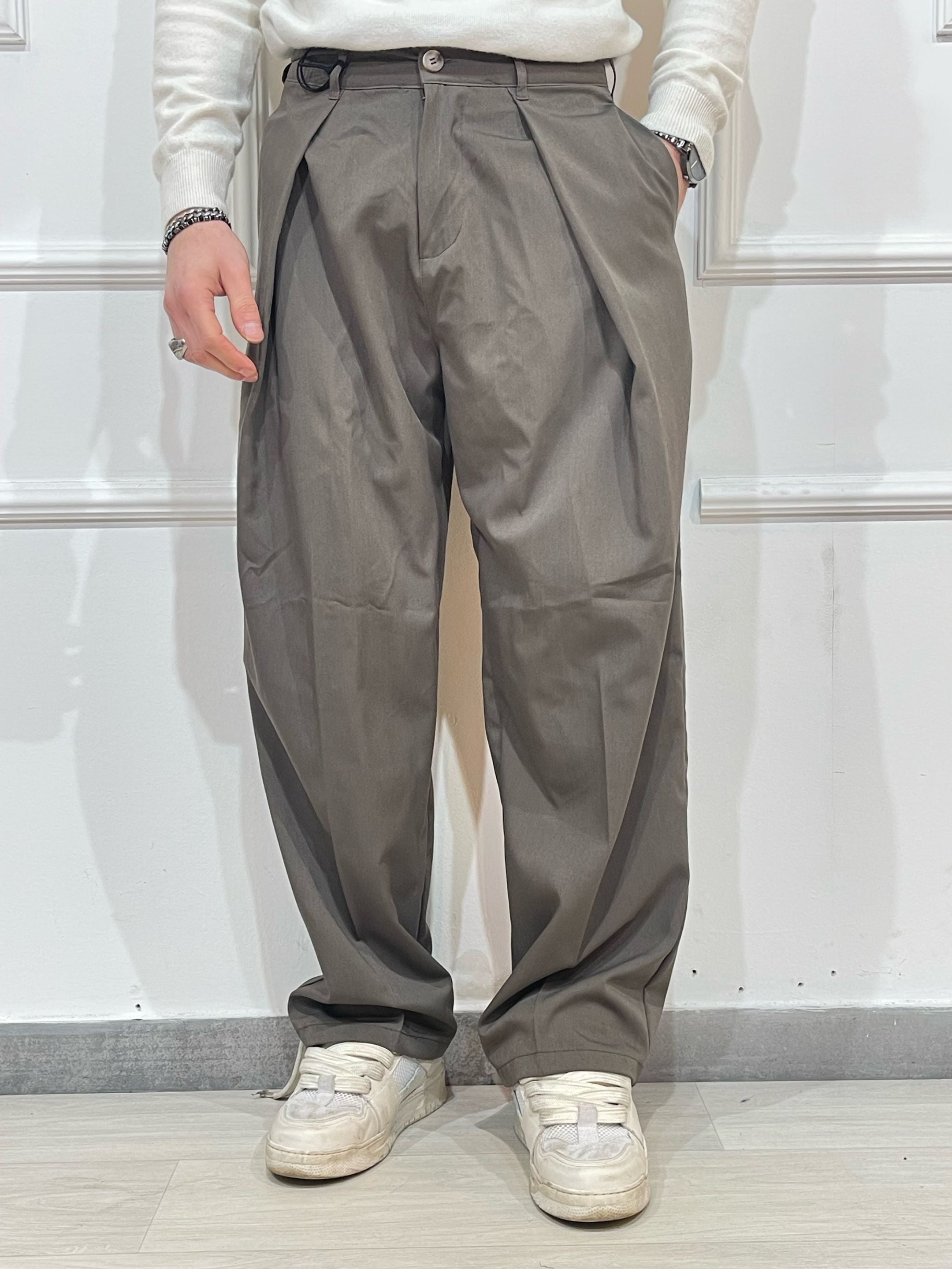 Adon pantalone wide fit Momo con pinces moro