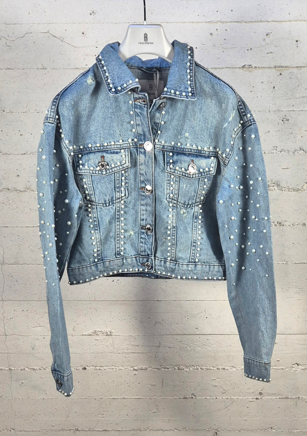 Fracomina giubbino jeans con perle J4004D47103 062 BLEACHED