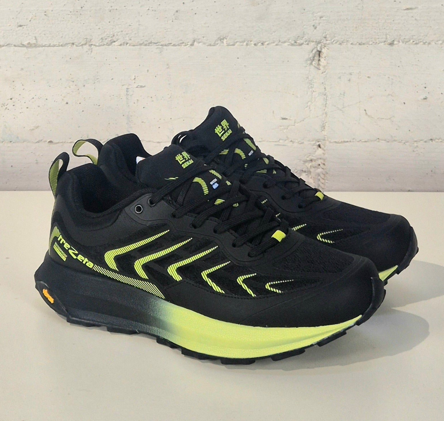 Trrezeta scarpa Sekai wp black lime fondo vibram