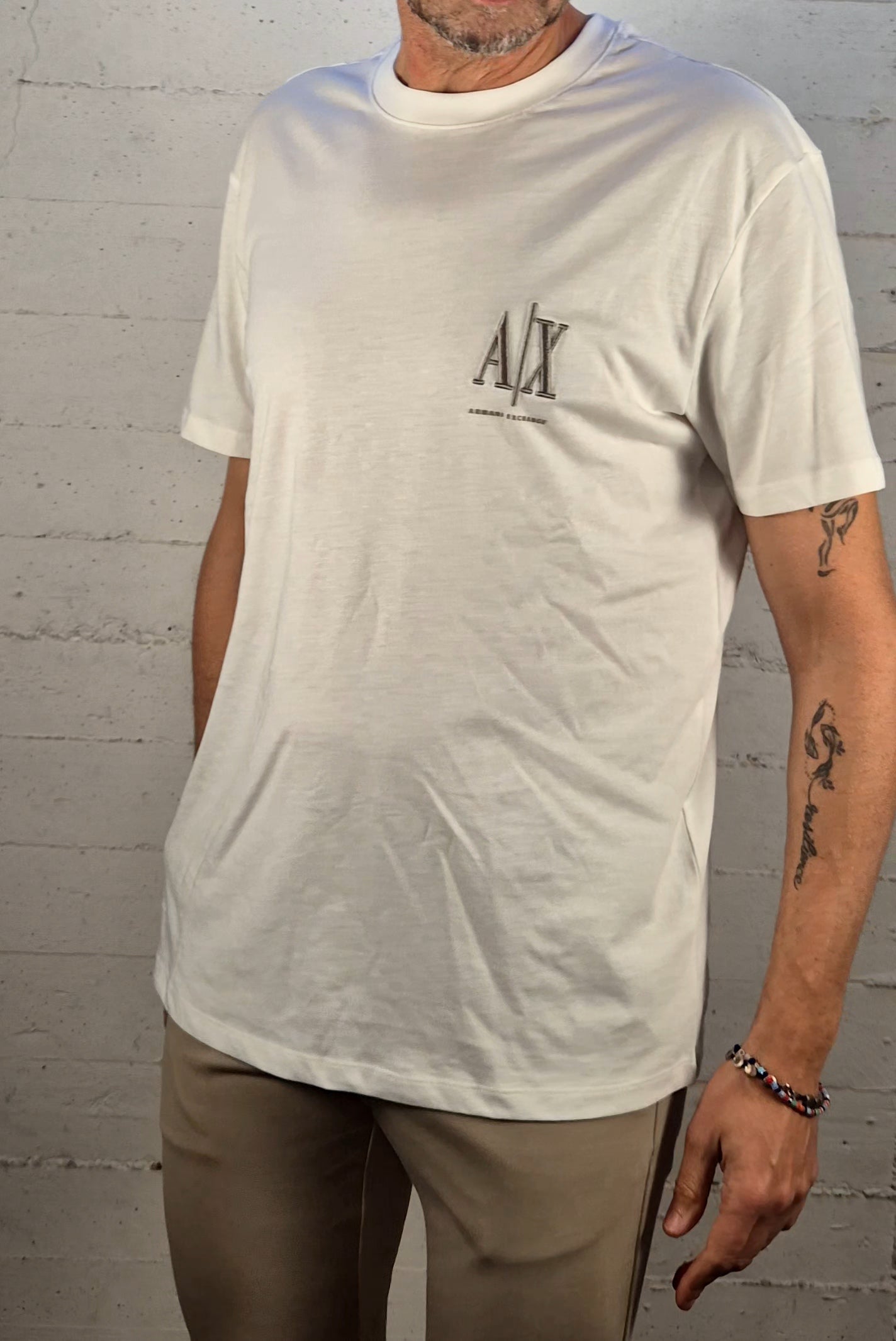 Armani ax t-shirt cotone manica corta bianca con logo XM000365F12308U000