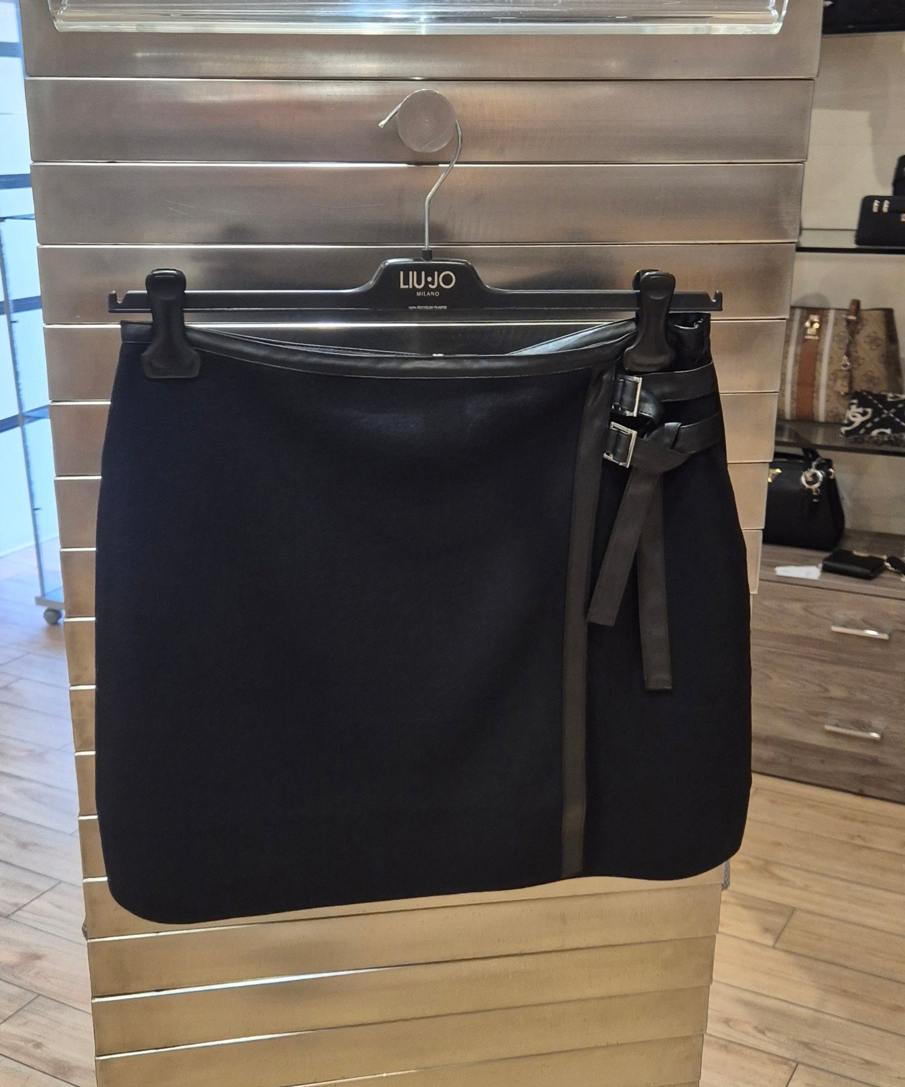 Liu Jo minigonna in maglia con fibbie MF5043 nero