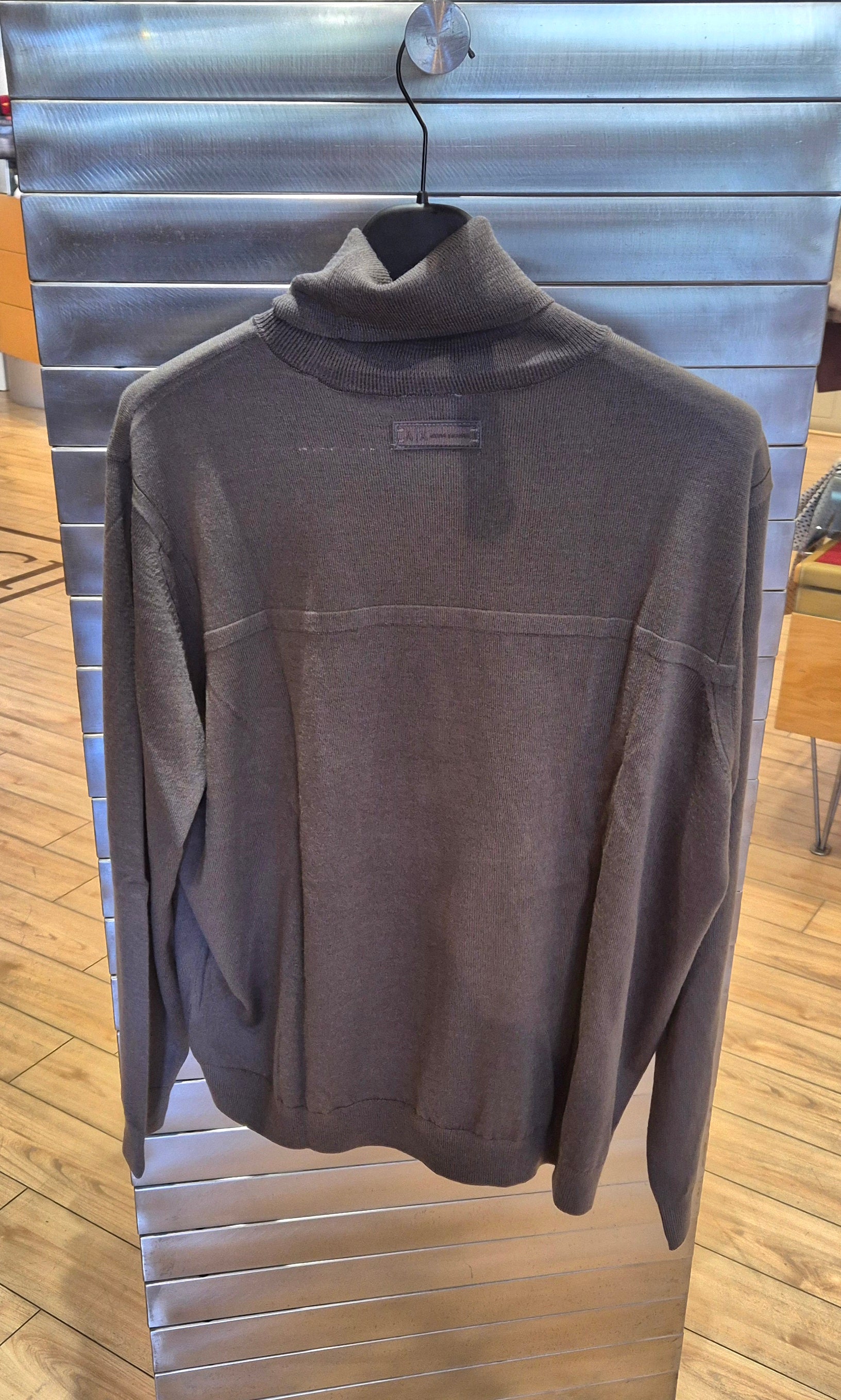 Armani ax maglia collo alto in mistoviscosa colore fango XM000900AF11982