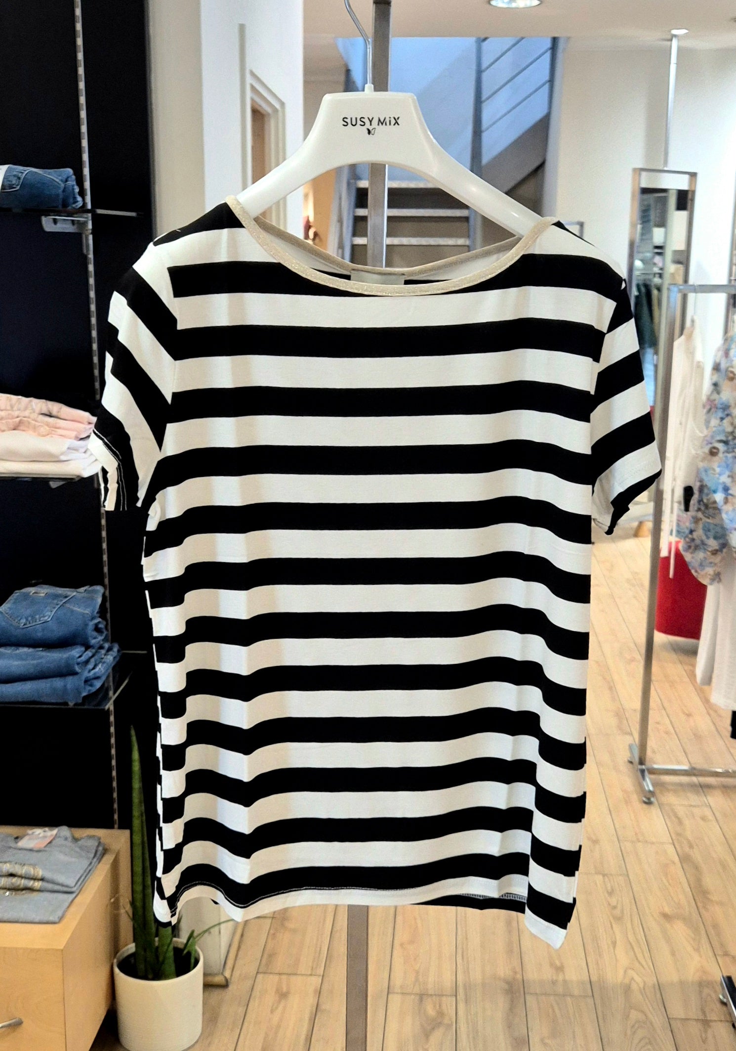 Susy Mix t-shirt rigata panna/nero viscosa stretch