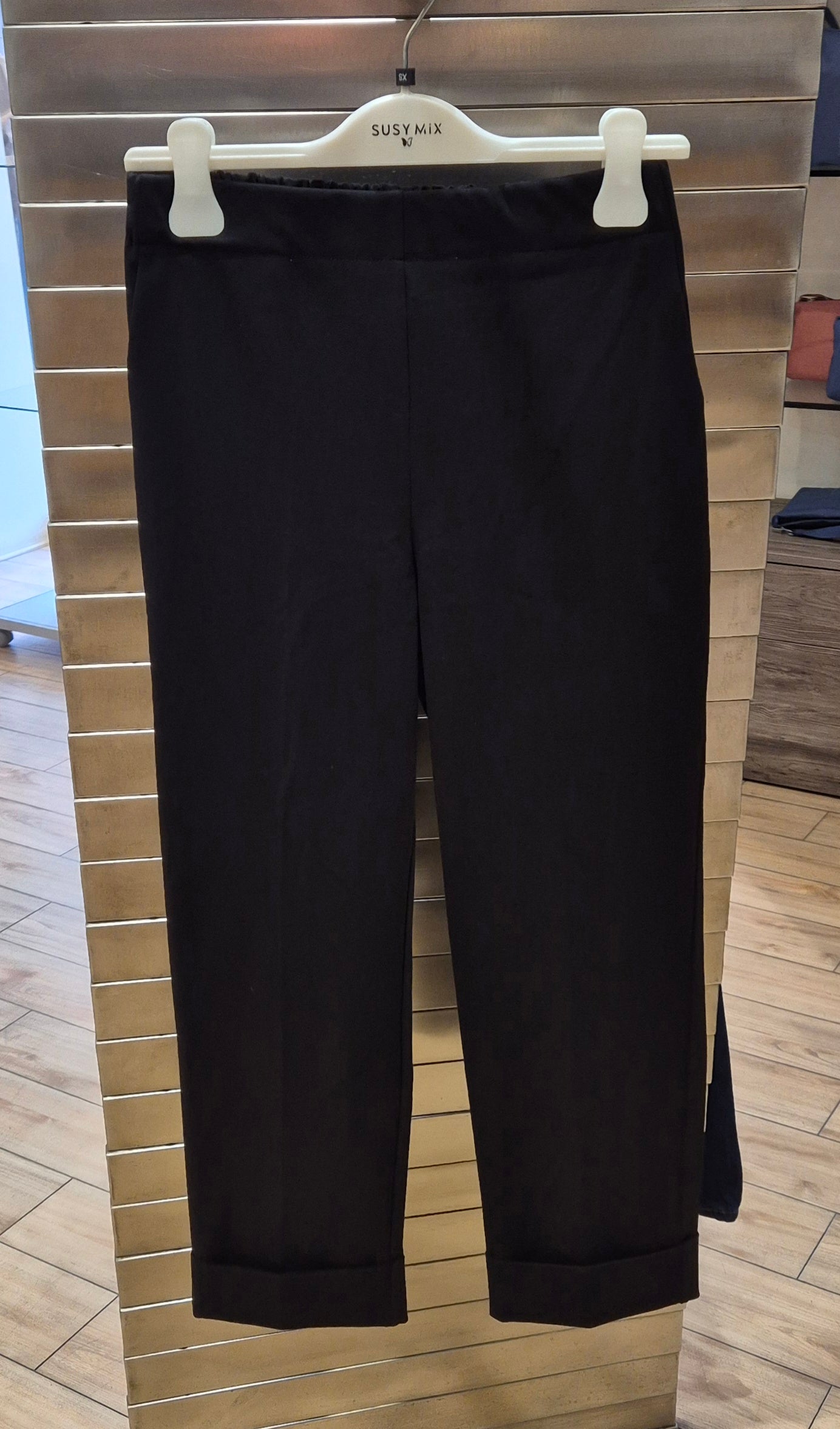 Susy mix pantalone con risvolto D105T1MU75 nero