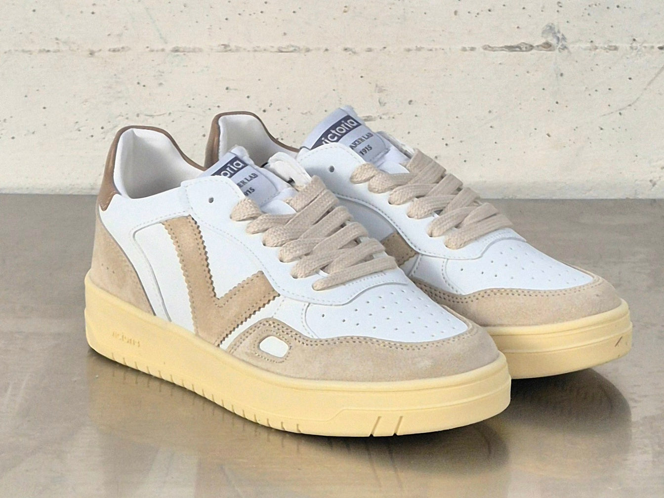 Victoria scarpa donna 1257136 beige pelle e suede bianco/biege/taupe