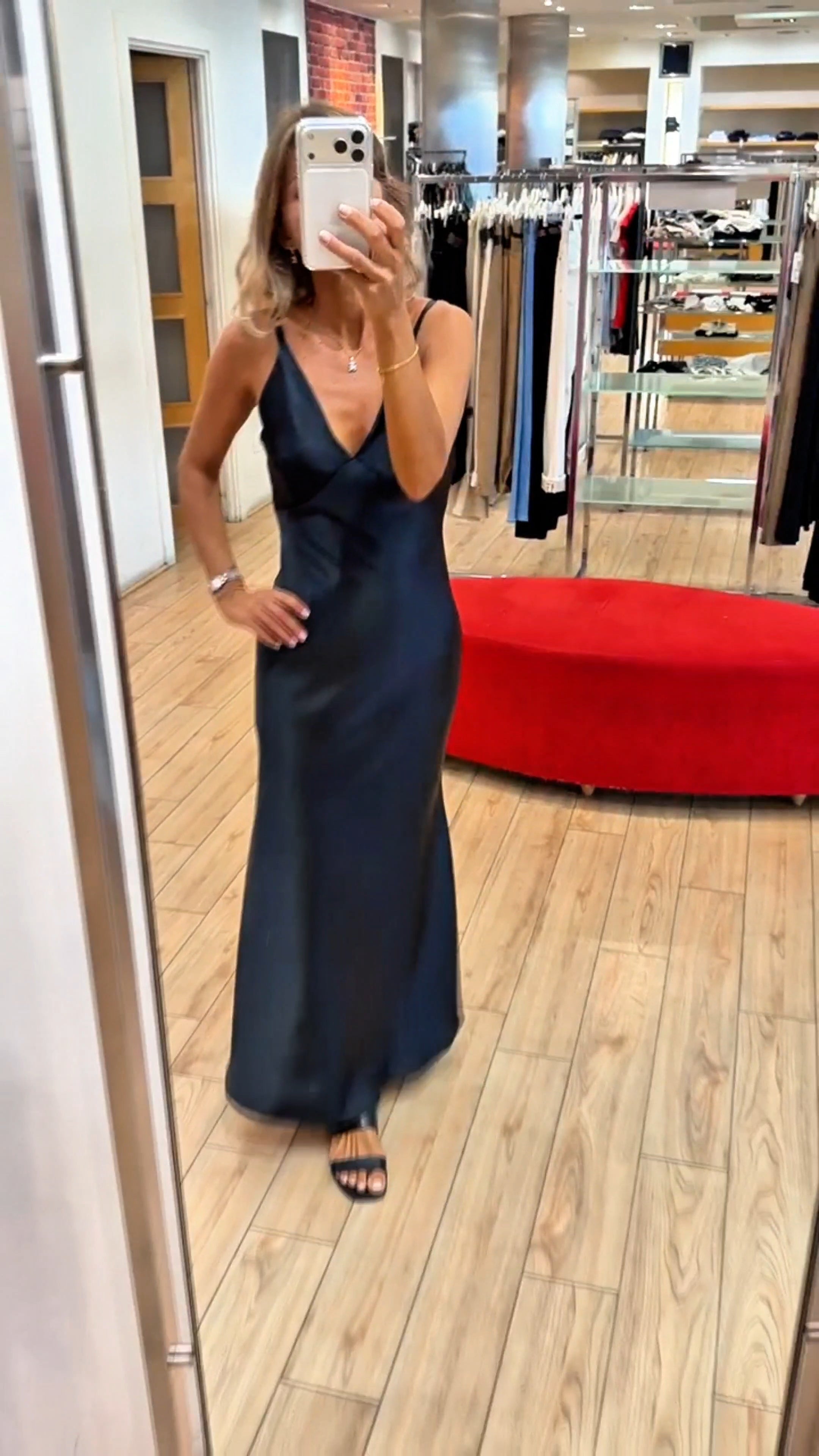 Susy Mix abito lungo semilucido nero