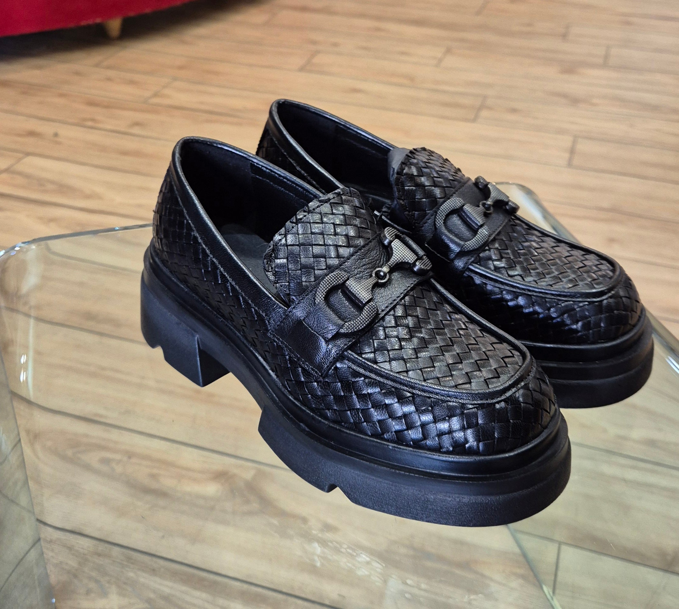 Emanuelle Vee mocassino pelle intrecciata nera 70720WOANERO