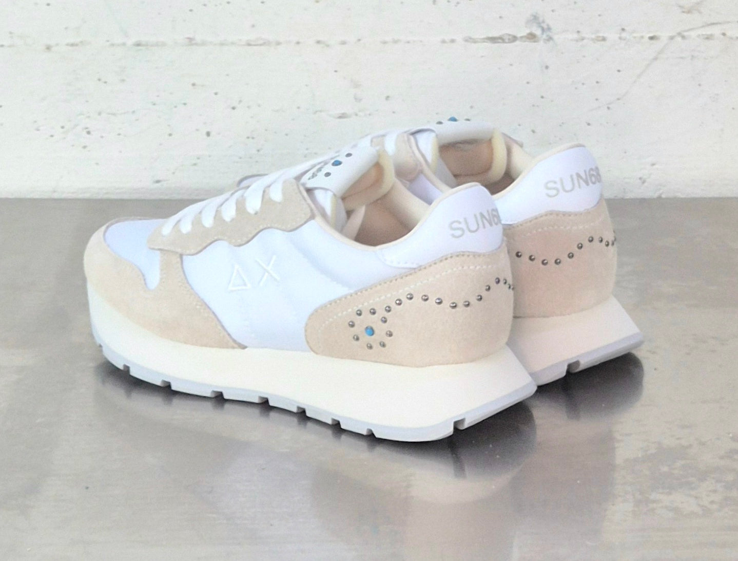 Sun 68 sneaker donna Z3620501bianco Ally studs