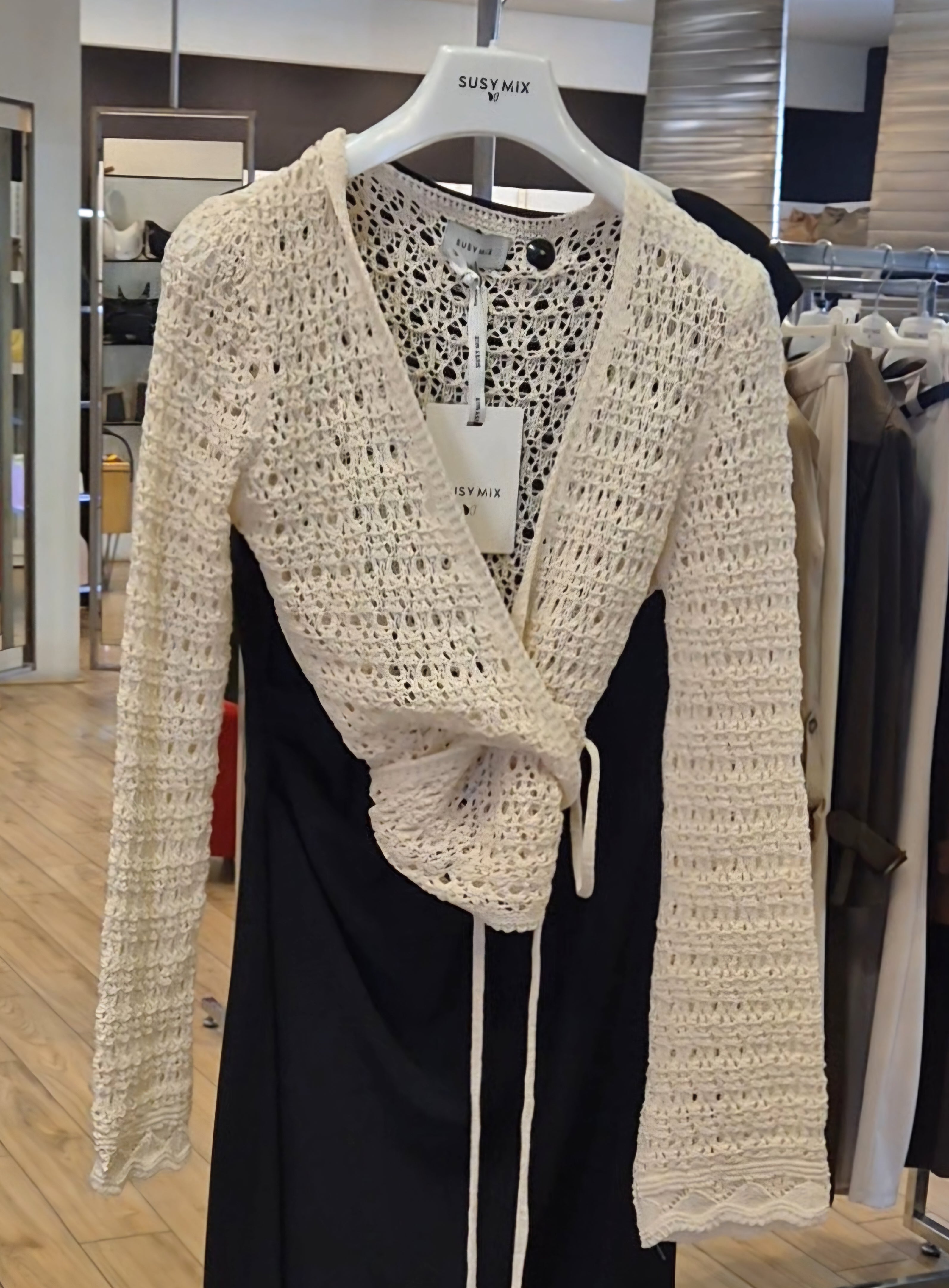 Susy Mix maglia incrociata latte 26218U58